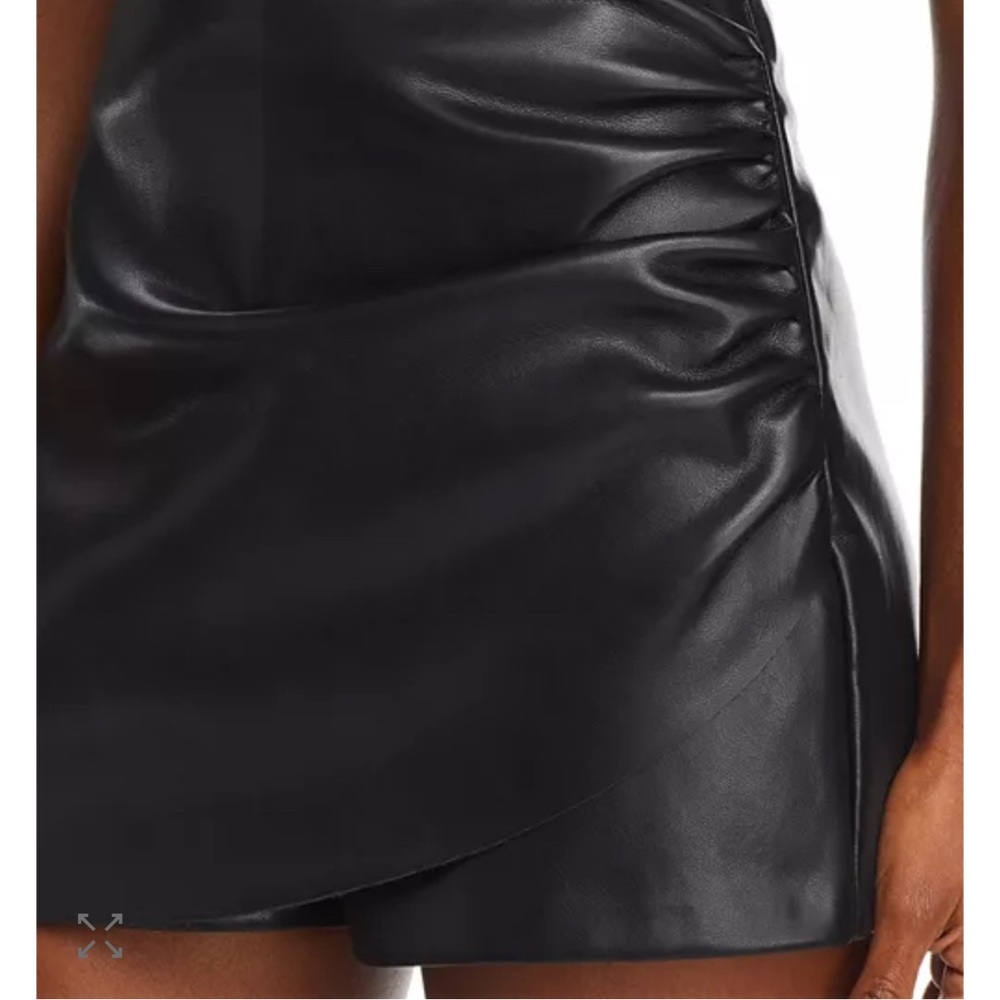 AQUA Faux Leather Mini Skirt w/ Built-In Shorts | Bloomingdale’s Ex | Size L